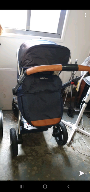 arlo vogue pram